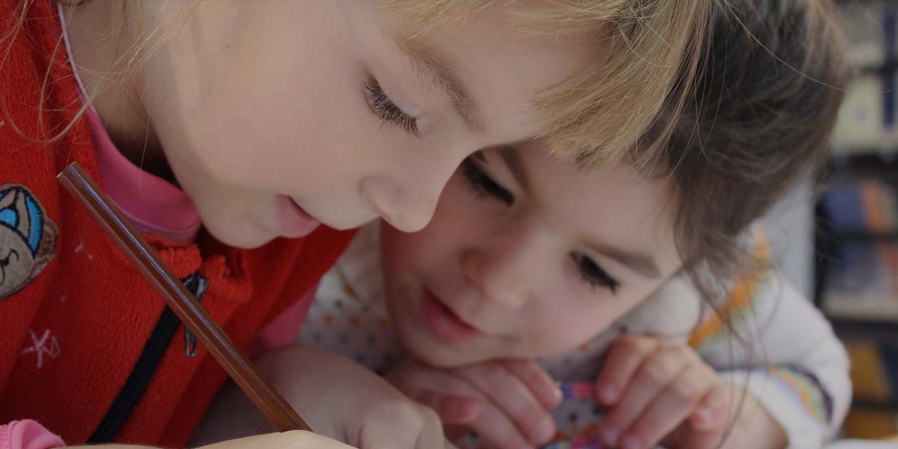 Déjeuner des enfants à l'école Montessori Happy Forever School à Bouillargues - Pré-inscriptions